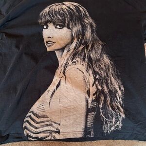 Taylor Swift Black Long Sleeve Tee with Monochrome Portrait
